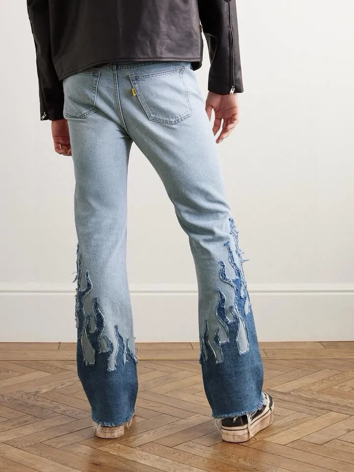 #8019 P250💰 GALLERY DEPT. Denim splicing flames🔥flare pants washed and distressed spliced jeans -Original purchase and pattern making to truly restore the ultimate vintage texture -Original hardware accessories, washed and other elevators, QR code analysis are all purchased from the original factory, with high degree of restoration, you are welcome to compare with a certain product ~ -Three-dimensional version Loose and comfortable, not picky about the figure, taller and slimmer, factory Seiko, original factory quality control, same style for men and women, can be matched with couples Versatile recommendation: must-have jeans for all seasons Color: blue Size: S-XXL (28-36)